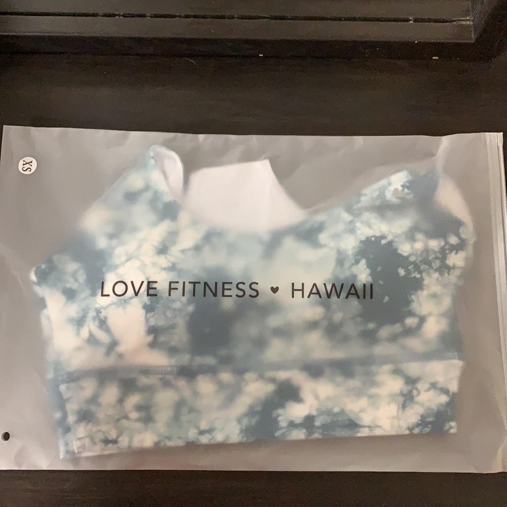 NWT Love Fitness Apparel Mystic Ocean Sports Bra - Picture 4 of 5